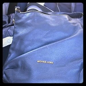 Michael Kors pocket book